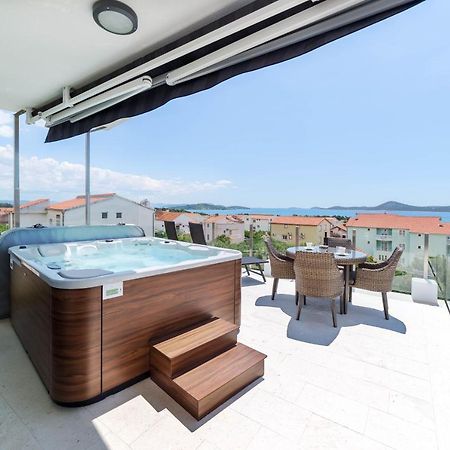 וודיצה Villa Aliara Jacuzzi Apartment מראה חיצוני תמונה